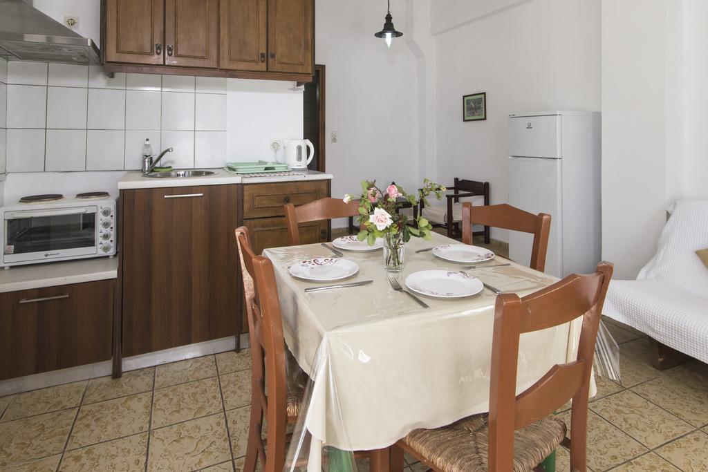 Olive Tree Apartment Kaliviani Exterior photo