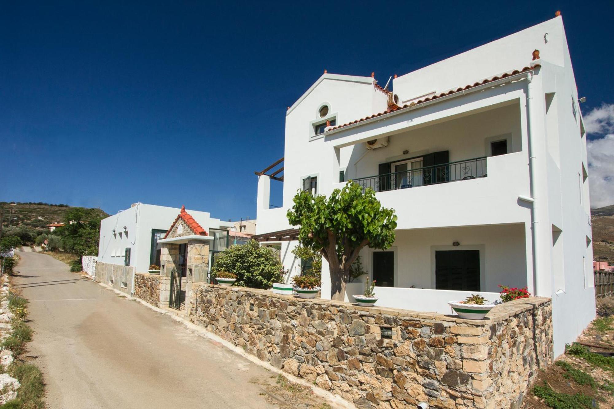 Olive Tree Apartment Kaliviani Exterior photo